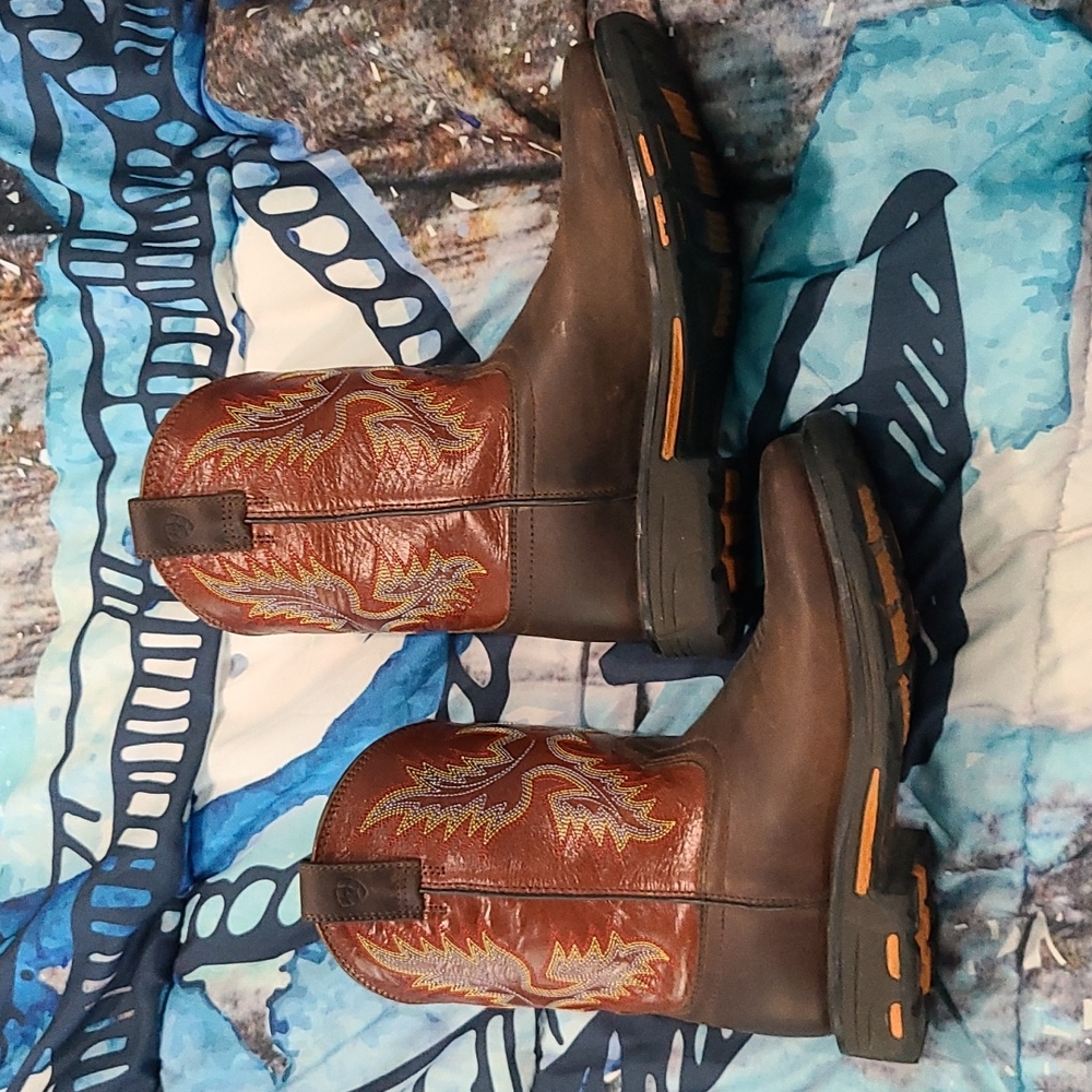 Kid boots
